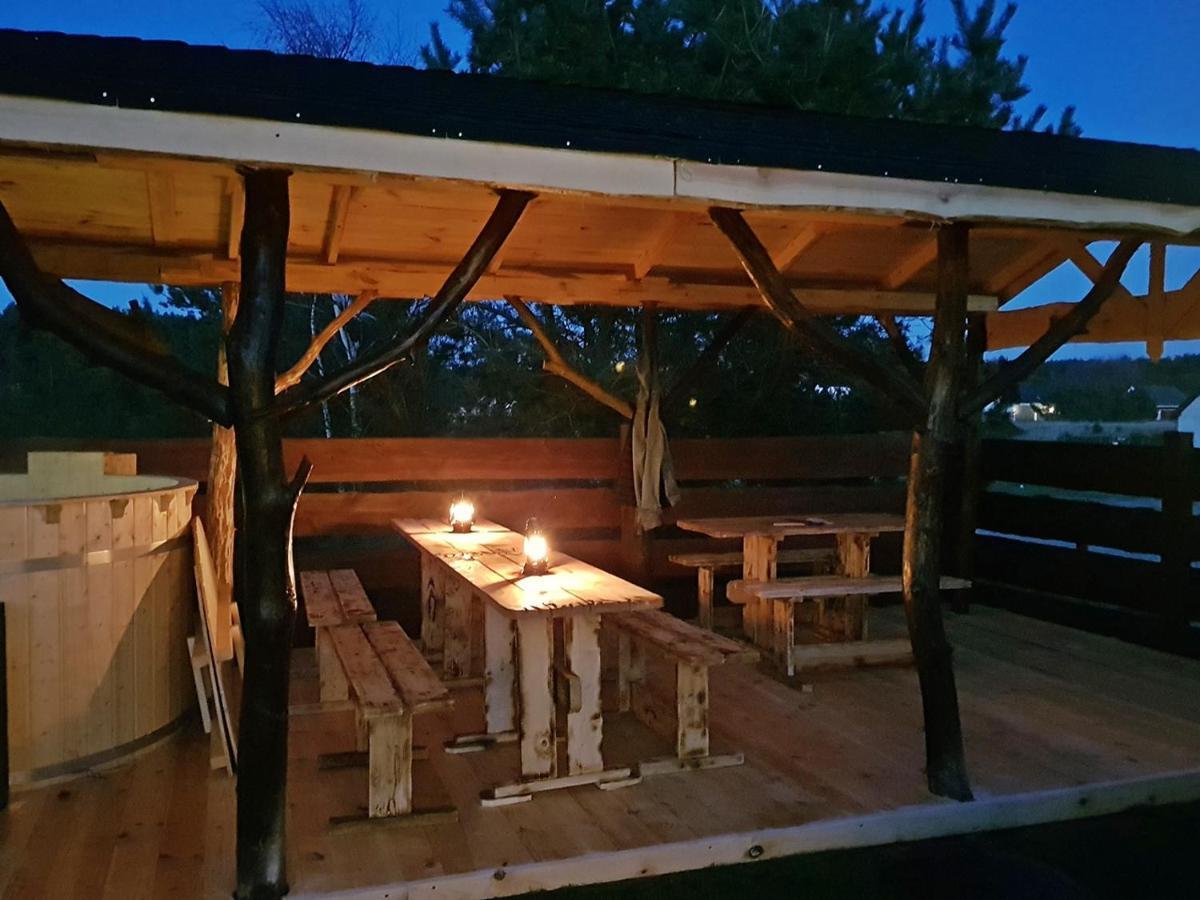 Behappy Woodhouse Villa Jastrzębia Góra Buitenkant foto